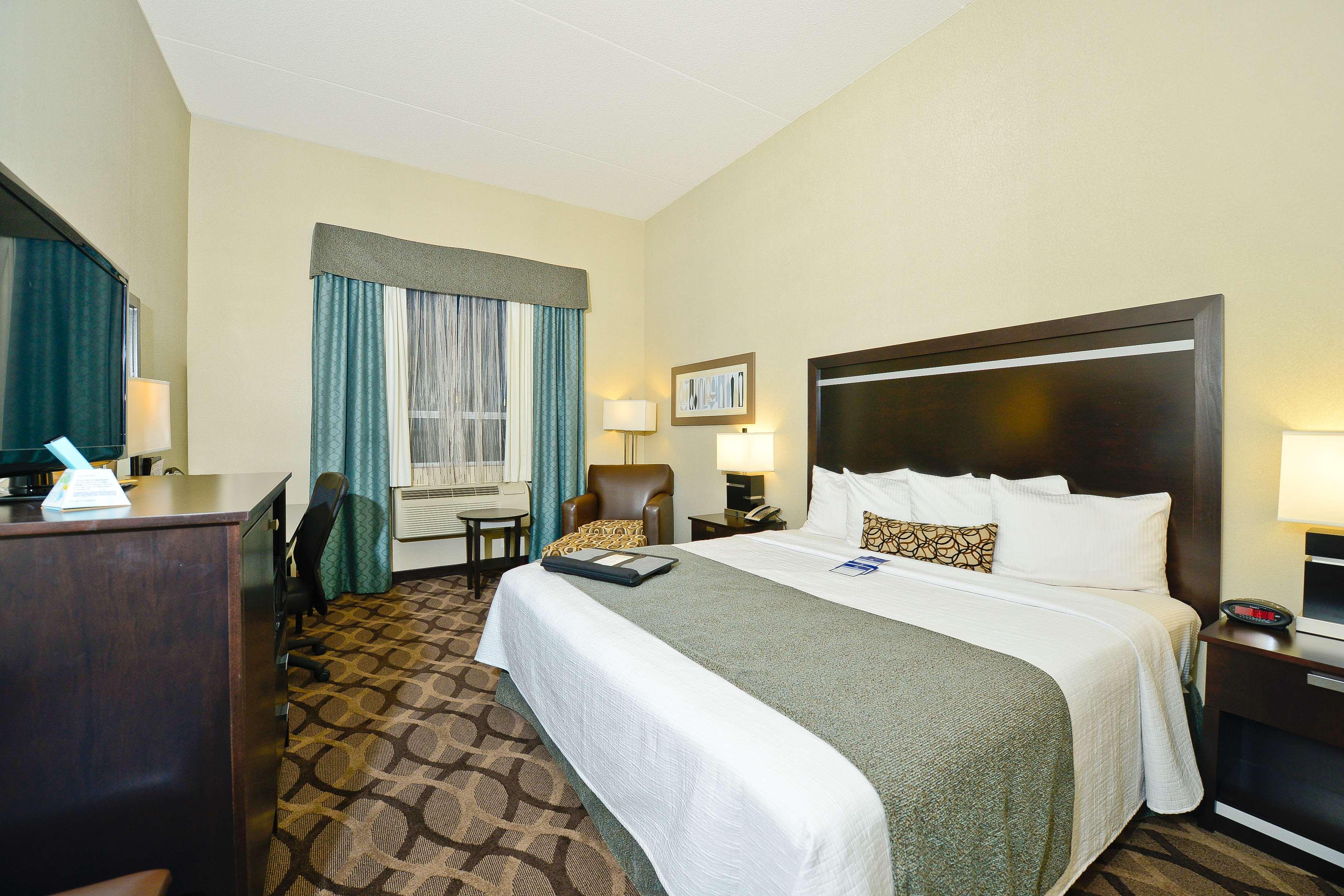 Best Western Plus Travel Hotel Toronto Airport Zewnętrze zdjęcie